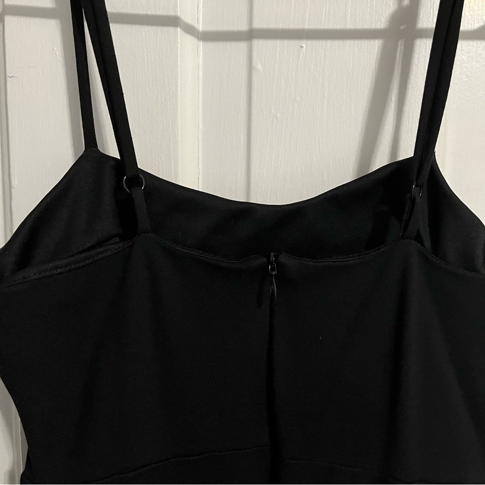 NWOT Lulus Bodycon Ruffle Dress - Picture 4 of 5